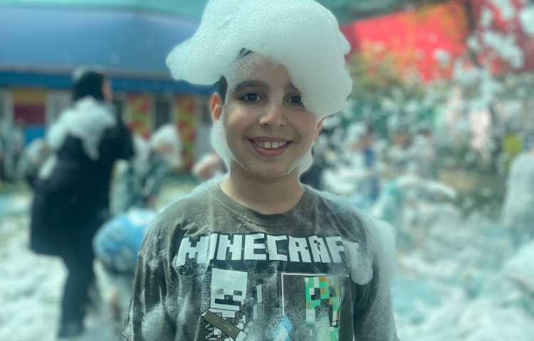 اردوی یک روز خیس، کف‌بازی و بازی‌های ریتمیک 27