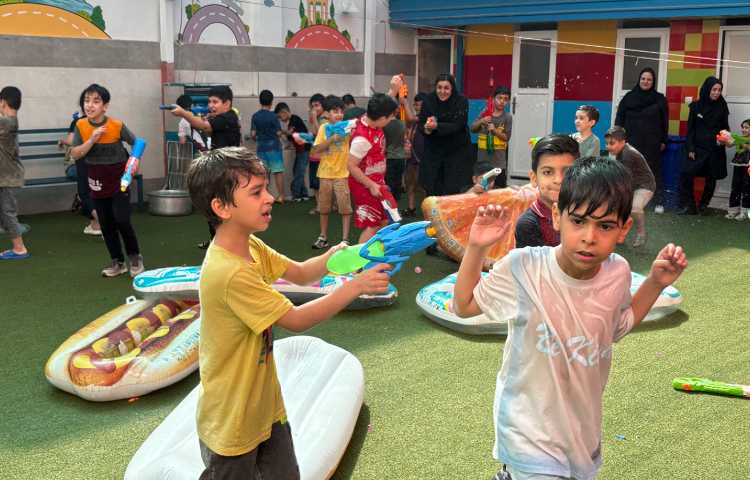 اردوی یک روز خیس، کف‌بازی و بازی‌های ریتمیک 30