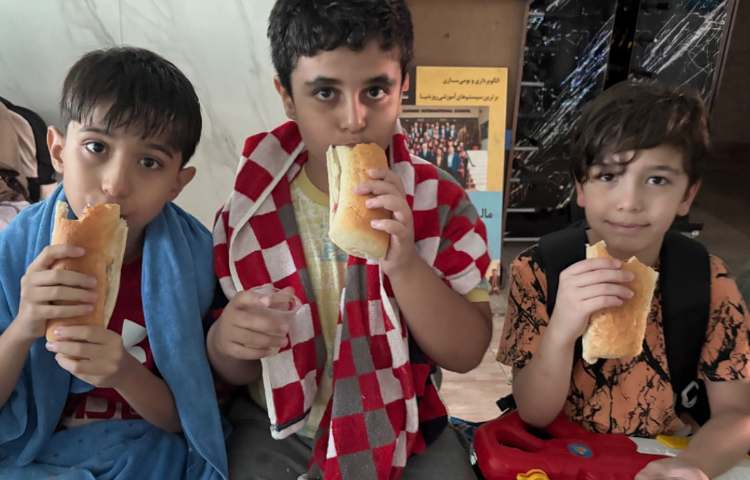 اردوی یک روز خیس، کف‌بازی و بازی‌های ریتمیک 31