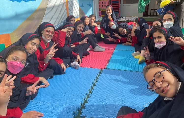 اردوی یک روز شاد در مدرسه 2