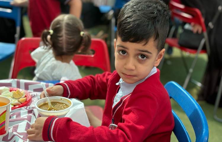 اردوی یک روز شاد پسران پیش دبستانی با مادربزرگ های دوست داشتنی شعبه شرق/اطلاعات 1