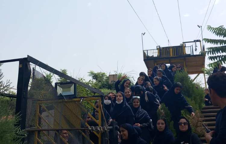 اردو برج میلاد و پل معلق 10