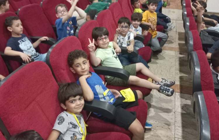 اردو تئاتر میمون ها ویژه پایه اول و پیش دبستان 2