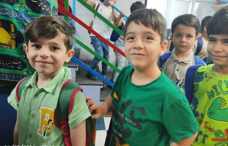 اردو تئاتر میمون ها ویژه پایه اول و پیش دبستان 5