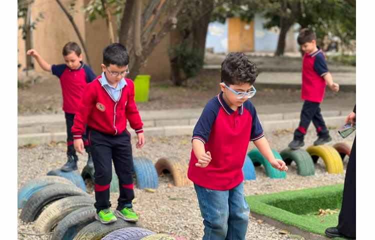 اردو تفریحی آموزشی حیاط پونک 48