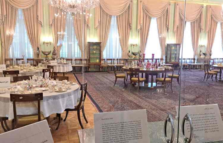 اردو جذاب کاخ سعد آباد 12