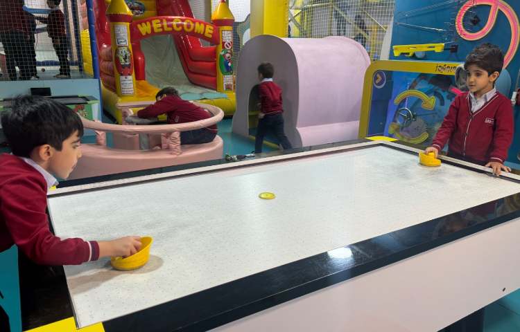 اردو روبوکیدز 8