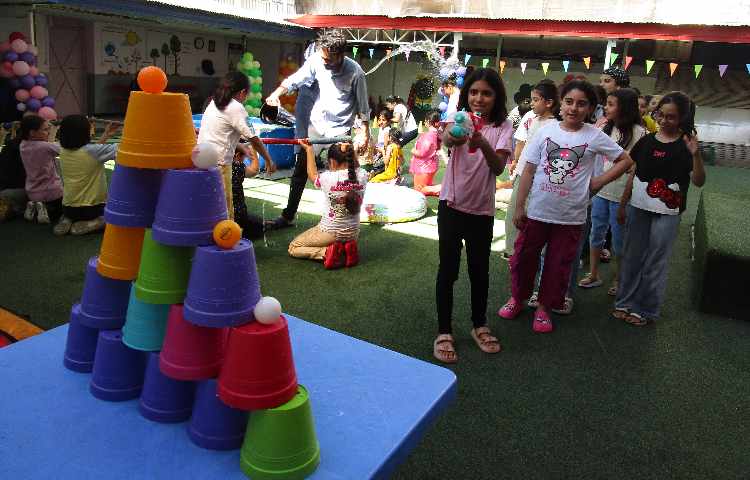 اردو روز خیس 3