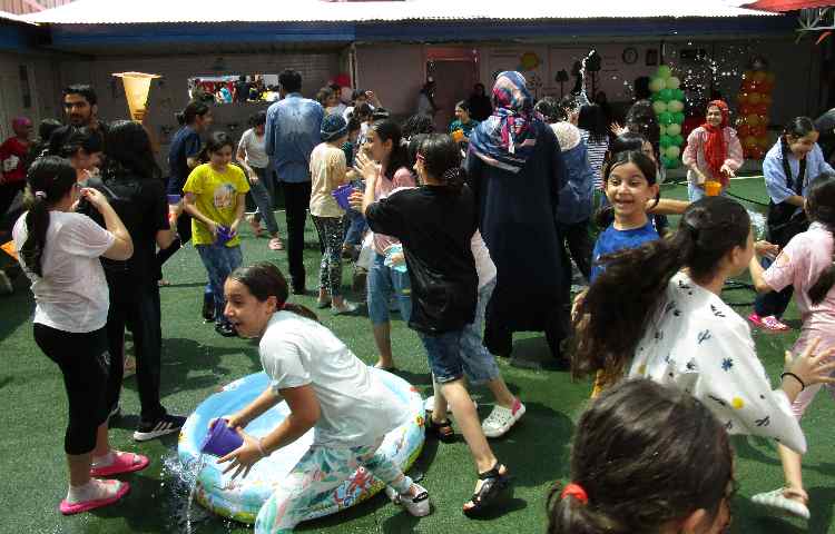 اردو روز خیس 5