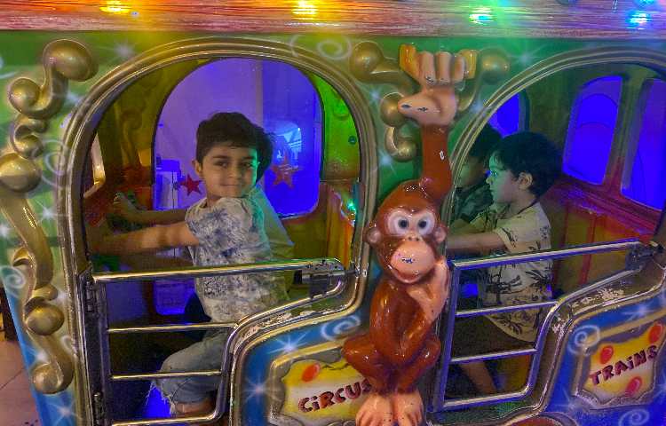 اردو سرزمین عجایب 11