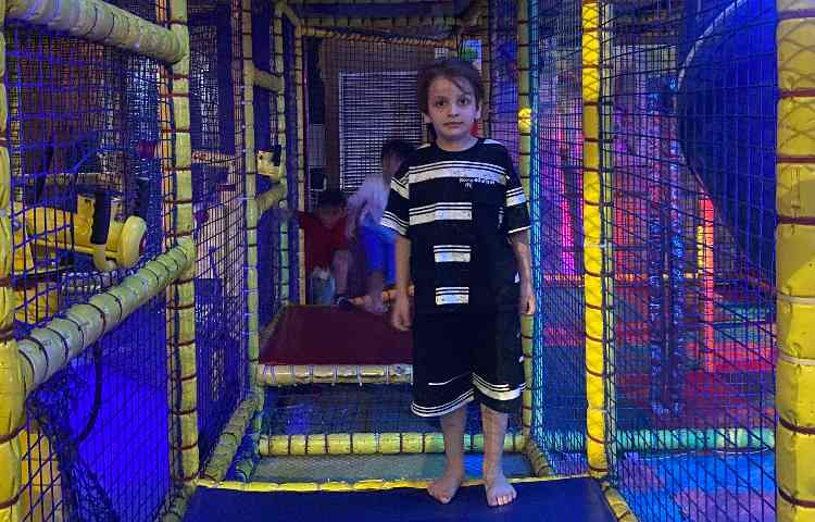 اردو سرزمین عجایب 3