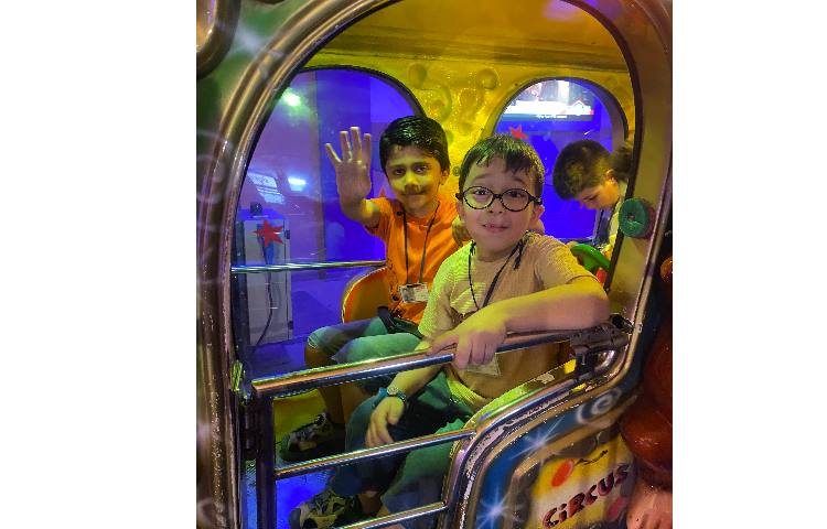 اردو سرزمین عجایب 6