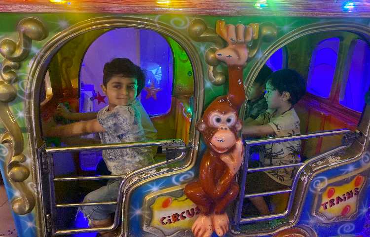 اردو سرزمین عجایب 7