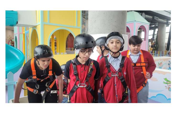 اردو سرزمین نیکولو 4