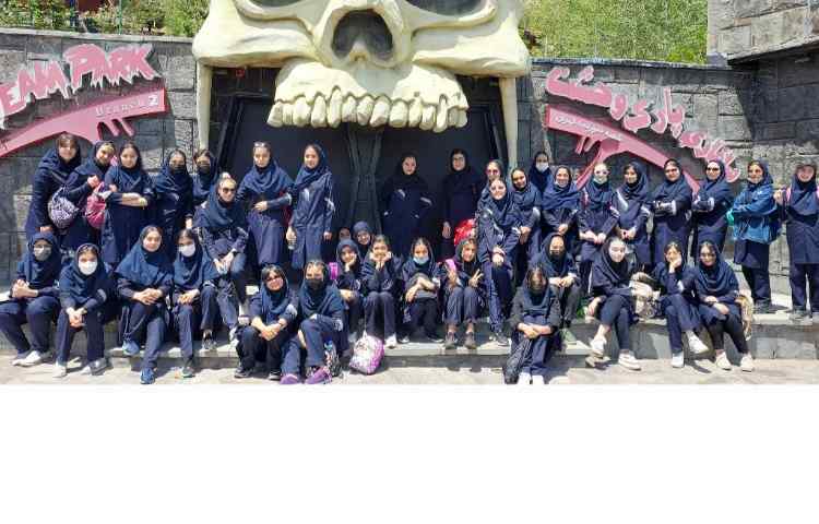 اردو سورتمه یک روز شاد و هیجان انگیز 1