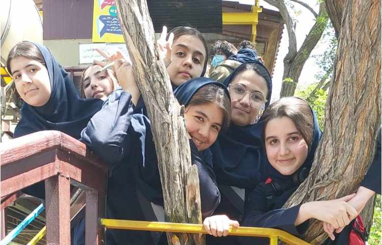 اردو سورتمه یک روز شاد و هیجان انگیز 5