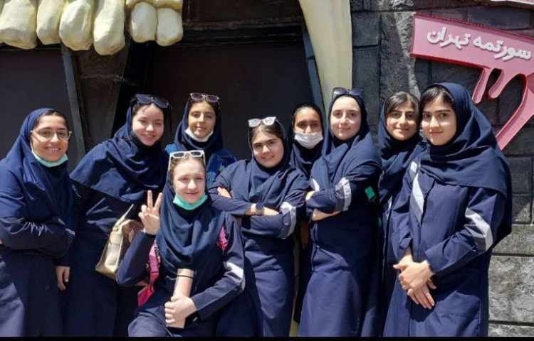 اردو سورتمه یک روز شاد و هیجان انگیز 7