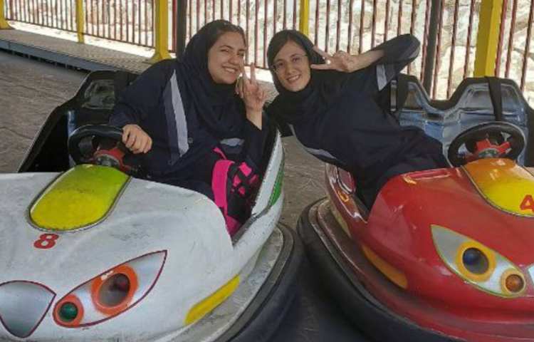 اردو سورتمه یک روز شاد و هیجان انگیز 8