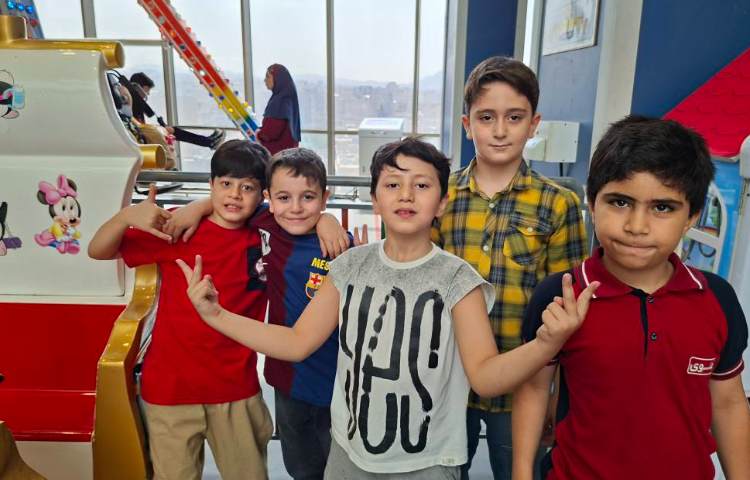 اردو شهربازی روبولند 17
