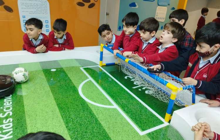 اردو علمی ( هفته ی علوم) تکنولوژی 5