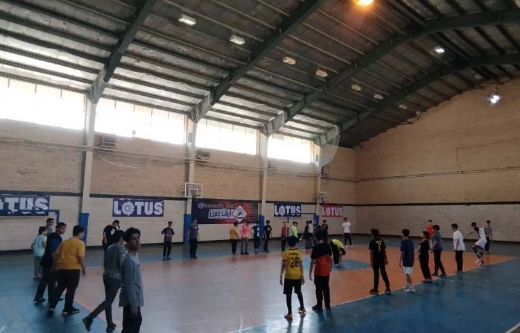 اردو فوتبال و استخر 2