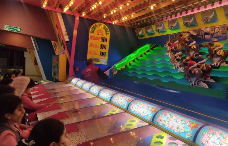 اردو قلعه سحر آمیز پارک ارم 6