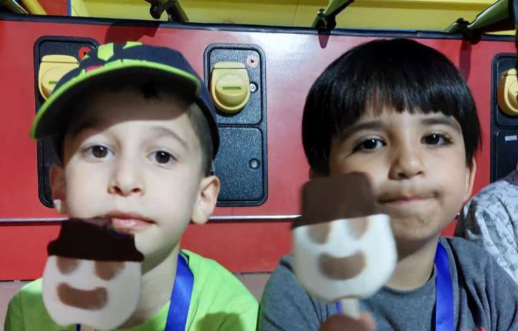 اردو قلعه ی سحر آمیز 18