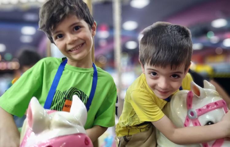 اردو قلعه ی سحر آمیز 22