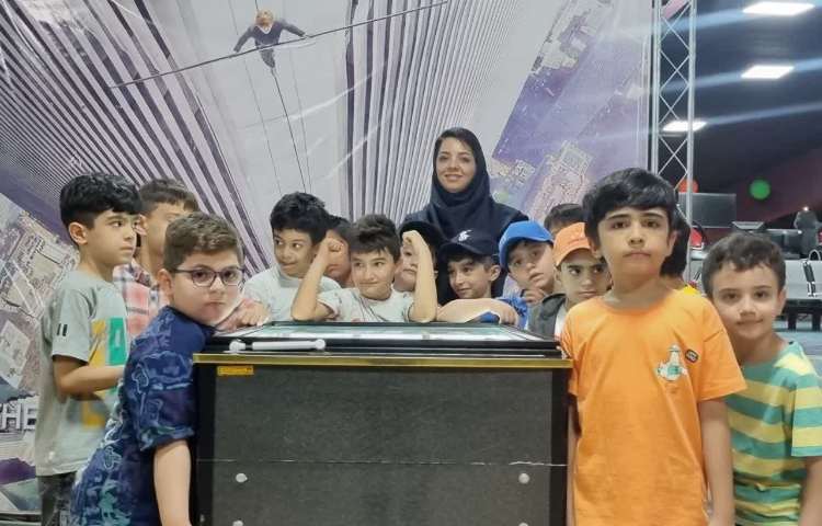 اردو قلعه ی سحر آمیز 6