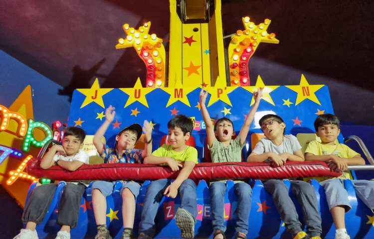 اردو قلعه ی سحر آمیز 8