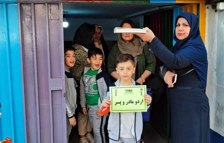 اردو مادر و پسر 10