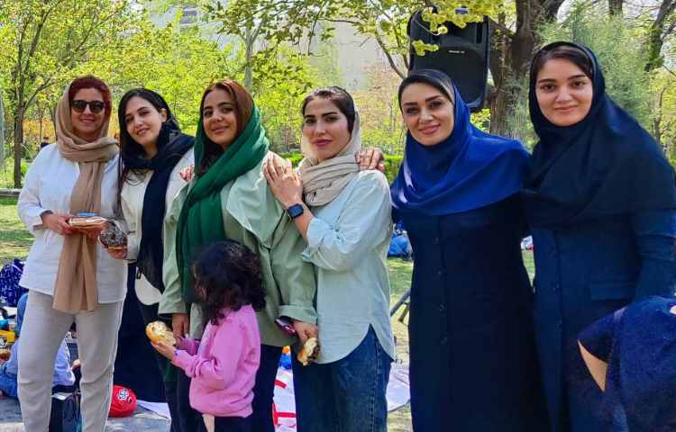 اردو مادر و پسر 18