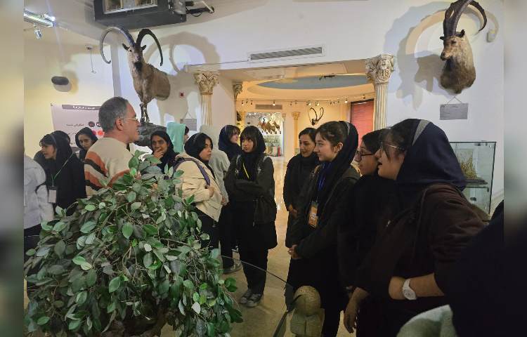 اردو های هفته ملی علوم 4