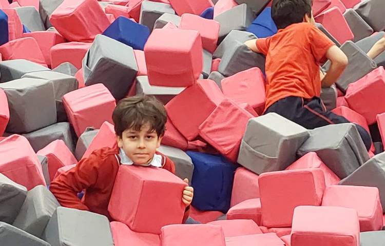 اردو هلیوم پارک 24