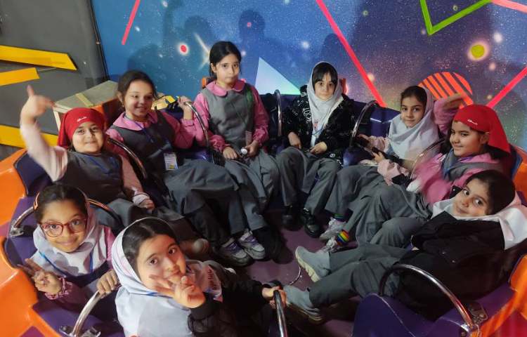 اردو پارک قلعه سحر آمیز ارم 8