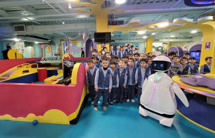 اردو پیش دبستان شهربازی رباتیک 17