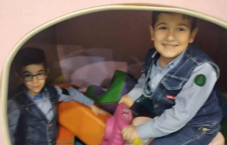 اردو پیش دبستان شهربازی رباتیک 2