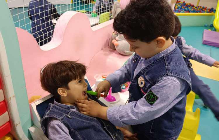 اردو پیش دبستان شهربازی رباتیک 21