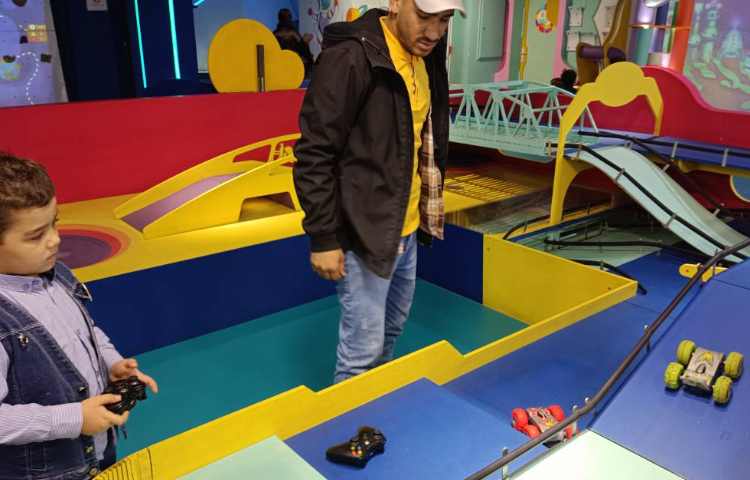 اردو پیش دبستان شهربازی رباتیک 23