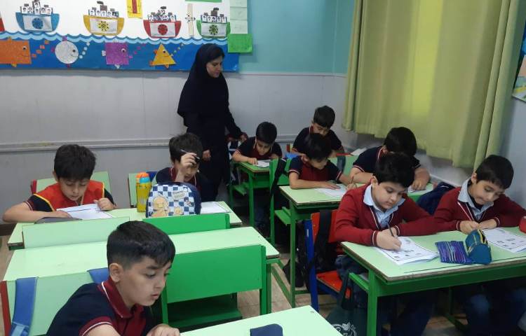 ارزشیابی درک مطلب فارسی (گنجینه) 5