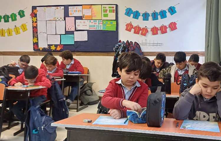 ارزشیابی ریاضی انجام شد . 1