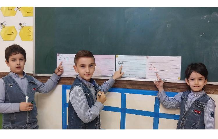 ارزیابی Spelling به صورت پای تخته‌ای 1