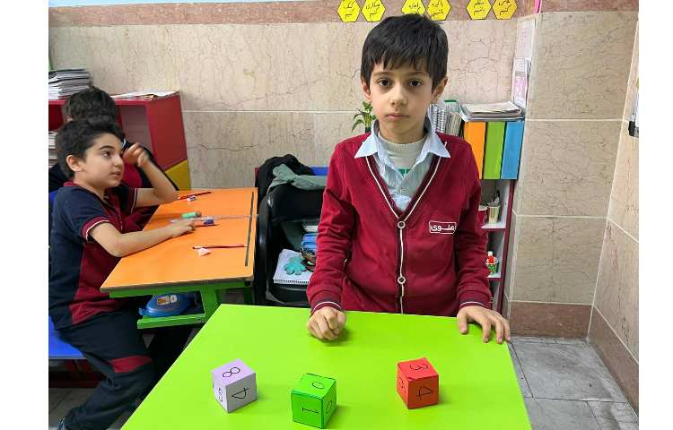 ارزیابی درس science دانش آموزان با استفاده از بازی با سه تا تاس 9