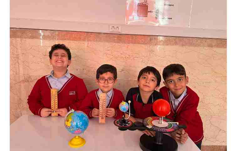 ازمایشگاه درک عینی پیدایش شب و روز و تغییرات دما 3