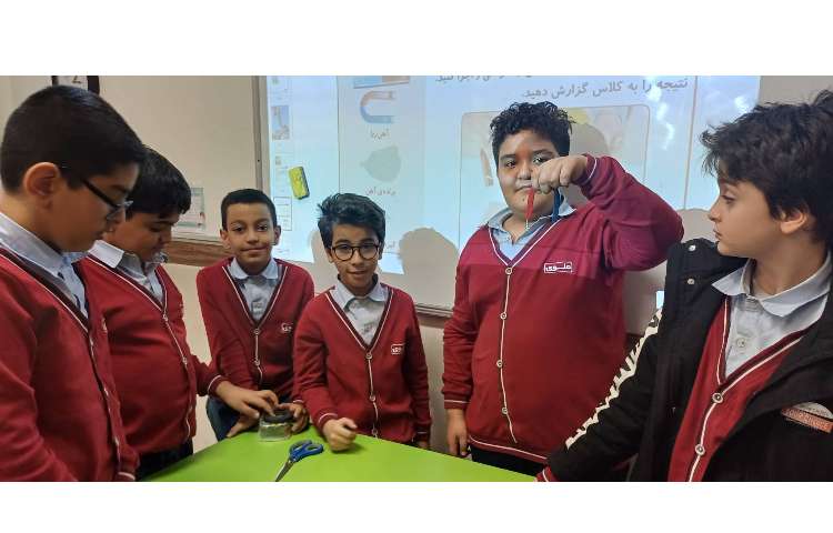 ازمایش قطب های آهن ربا 3