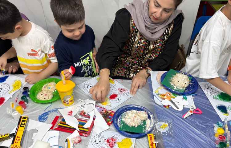 از دستان کوچک تا ذهن‌های خلاق؛ کارگاه تعاملی مادر و کودک در مسیر یادگیری» 7