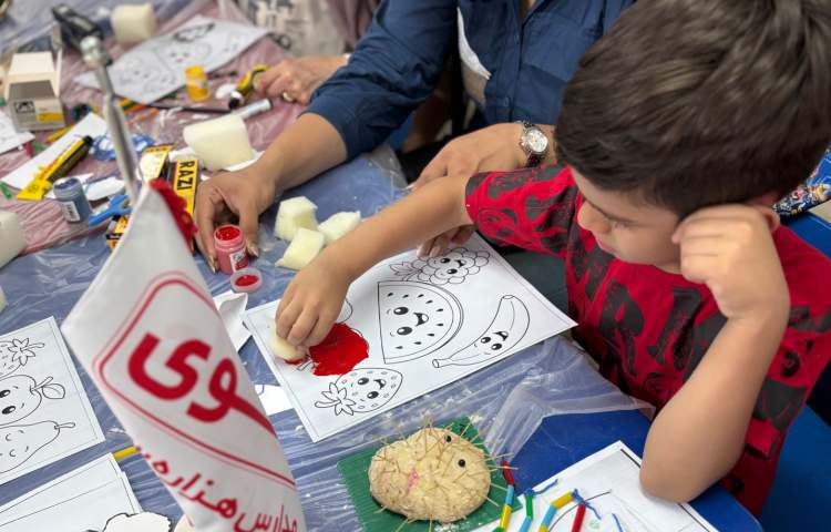 از دستان کوچک تا ذهن‌های خلاق؛ کارگاه تعاملی مادر و کودک در مسیر یادگیری» 9