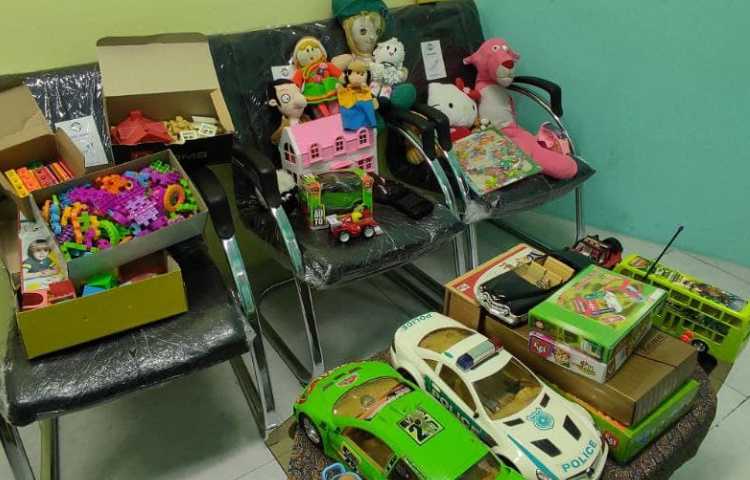 اسباب بازی های اهدایی به مناسبت شهادت حضرت فاطمه (س) توسط دانش آموزان