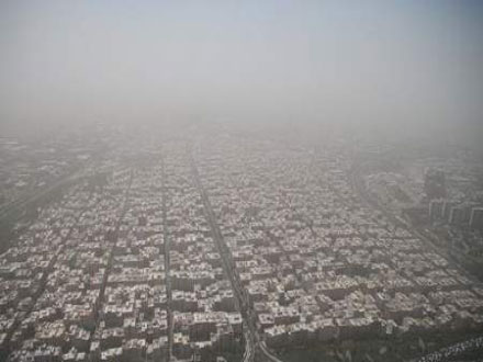 استمرار آلودگی هوا و آموزش غیرحضوری در تهران
