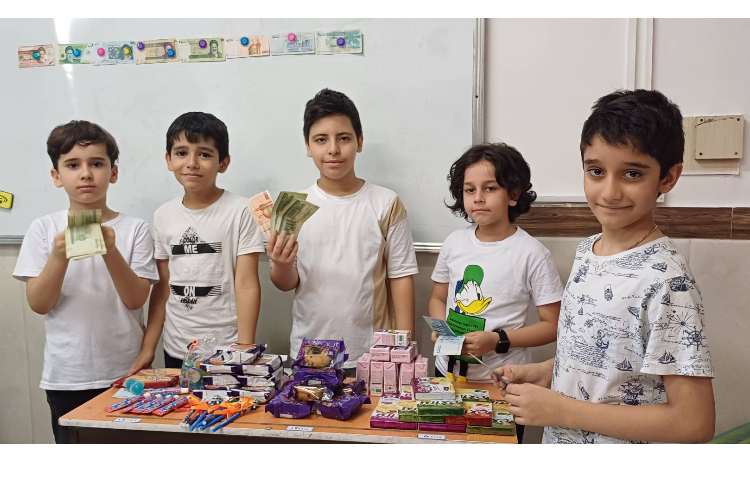 اشنایی با پول و کاربرد آن و خرید و فروش در کلاس 3